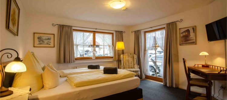 Zimmer 2 Bett - Hotel Fux Oberammergau